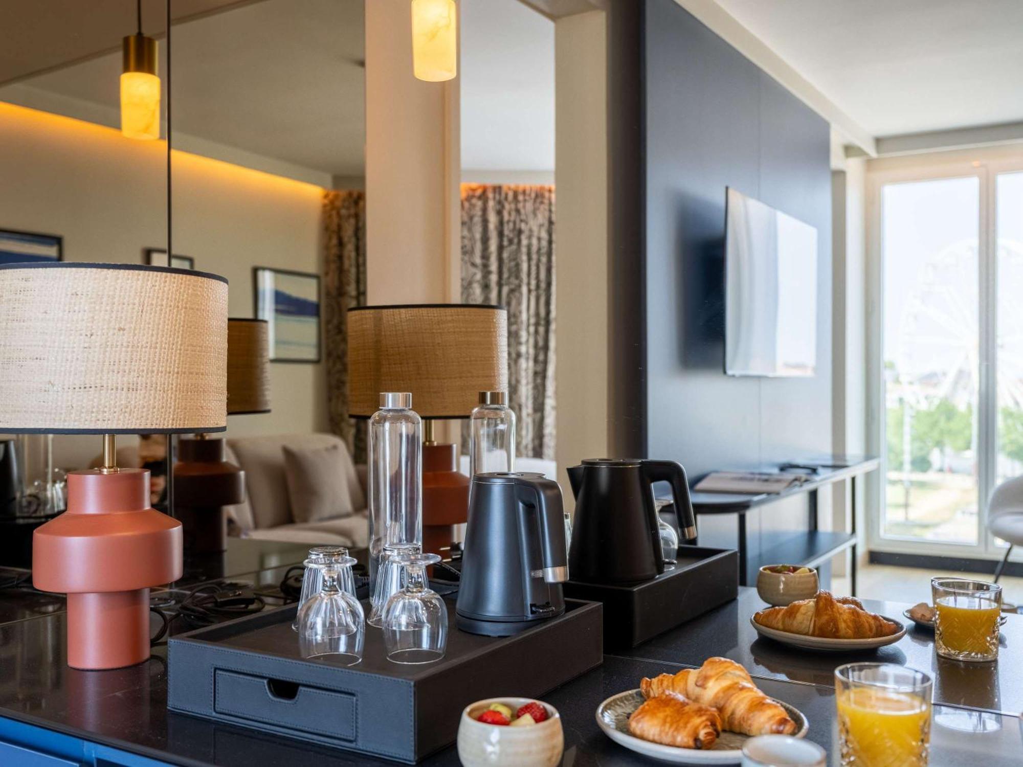 Mercure La Rochelle Vieux Port Eksteriør billede